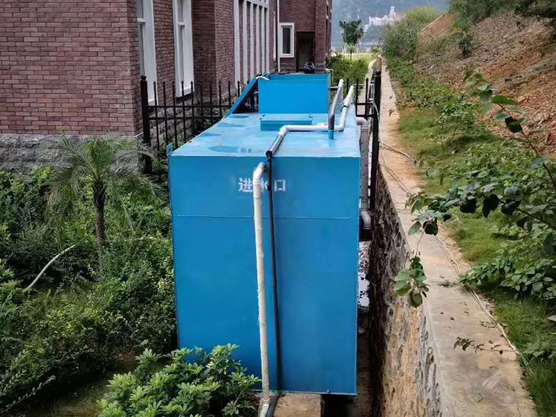 泉州市永安縣小區(qū)污水處理安裝現(xiàn)場